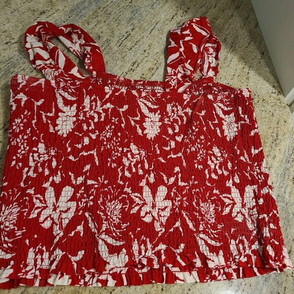 Lot of 2 Old Navy Size XL Red Floral Smocked Tank Ruffle Flowy Boho - Picture 7 of 15